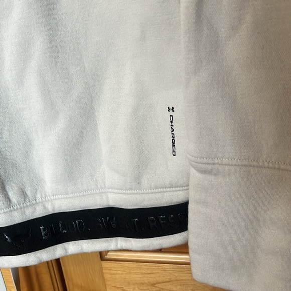 Project Rock Under Armour Fleece Lined Crewneck Sweatshirt - Picture 8 of 10